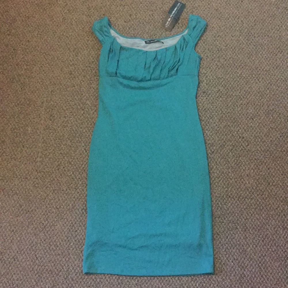 Selling for a friend, closet clean out!